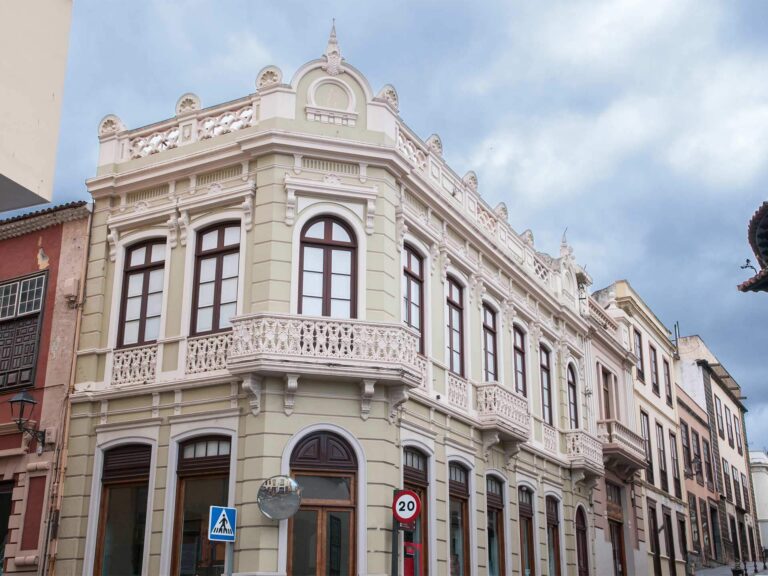 ventanas en edificios historicos